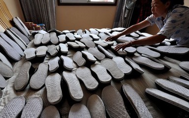 行將消失的技藝--“千層底”-世界服裝鞋帽網-行業門戶.全國十佳電子商業行業門戶網站 行業精英 業界人才 行業新聞 買賣信息 供求信息 圖片素材